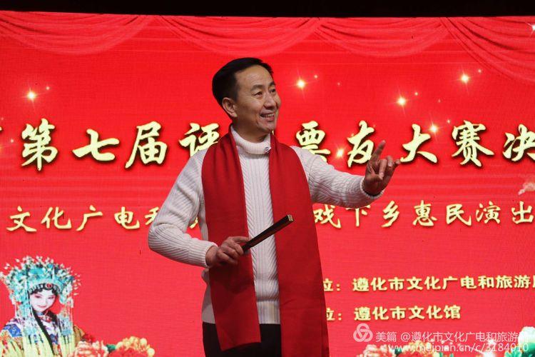 评委老师现场助兴.jpg