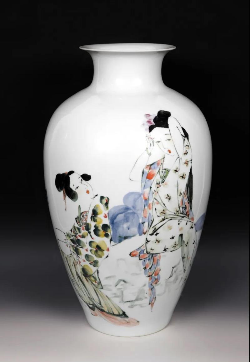 釉下彩绘《花想容》郝桂云.jpg