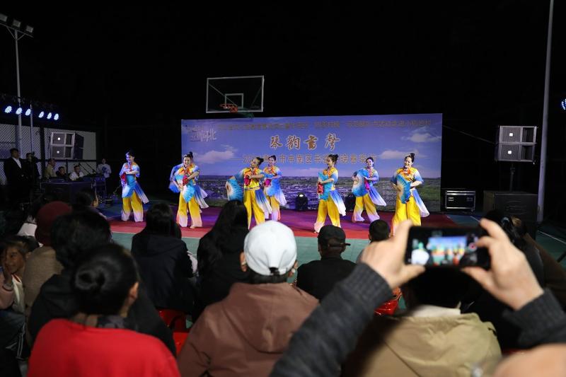 2-24042009252D00.jpg